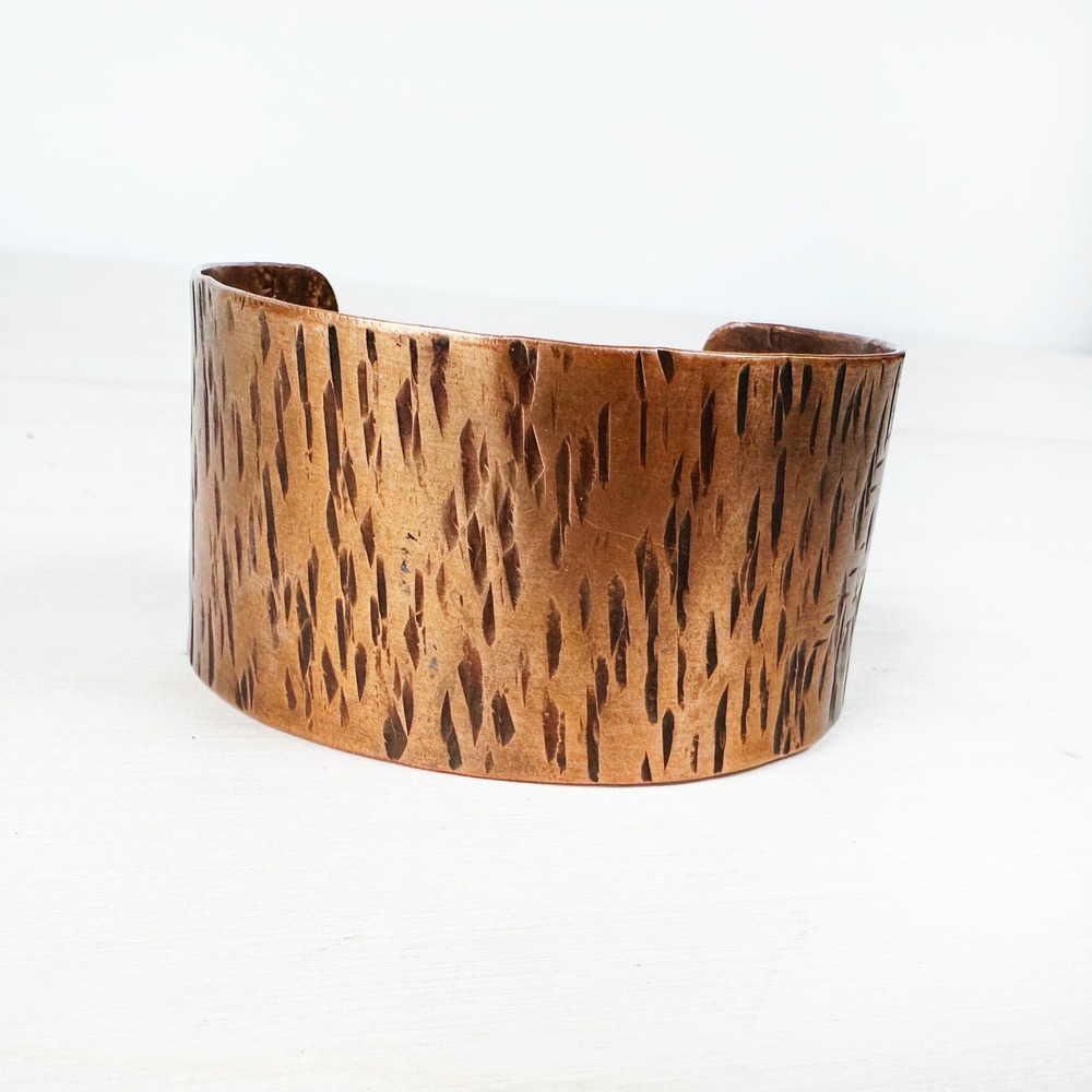 Vintage Hammered Copper Cuff Wide 1.375" Wood Grain Patina‎ Adjustable Size 7